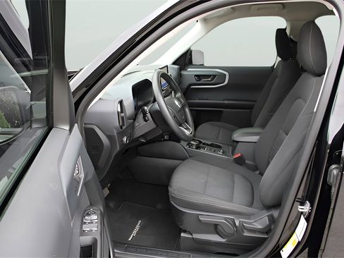 Used 2021 Ford Bronco Sport image 12