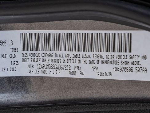 Used 2016 Jeep Cherokee Limited w/ Luxury Group image 36