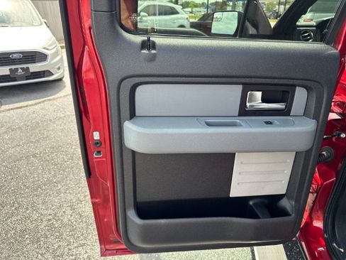 Used 2013 Ford F150 XLT w/ XLT Chrome Pkg RWD image 13