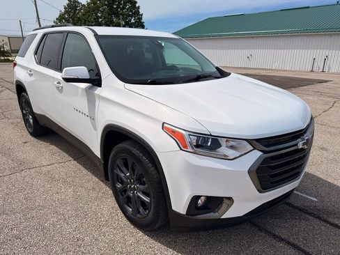 Used 2020 Chevrolet Traverse RS FWD image 2