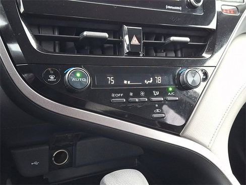 Certified 2023 Toyota Camry LE image 15