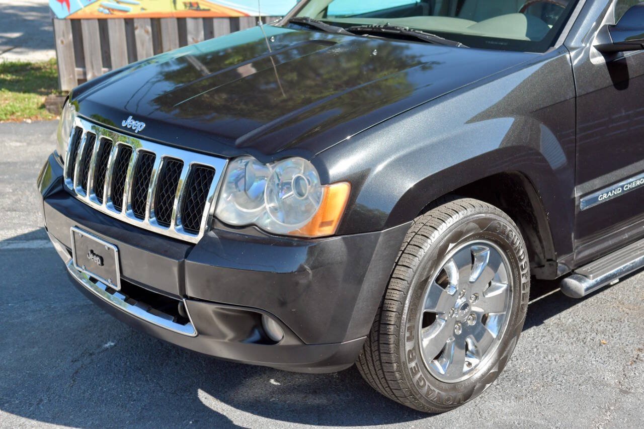 Used 2008 Jeep Grand Cherokee Overland w/ Mopar Chrome Edition Group AWD/4WD image 4