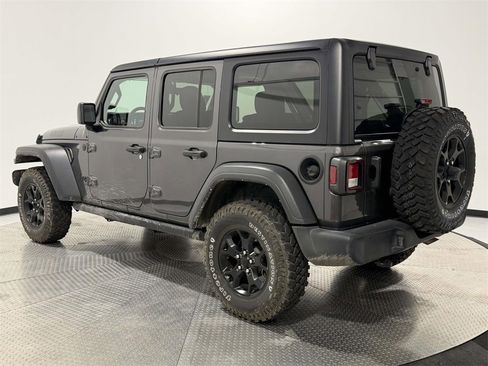 Used 2021 Jeep Wrangler Unlimited Sport image 4