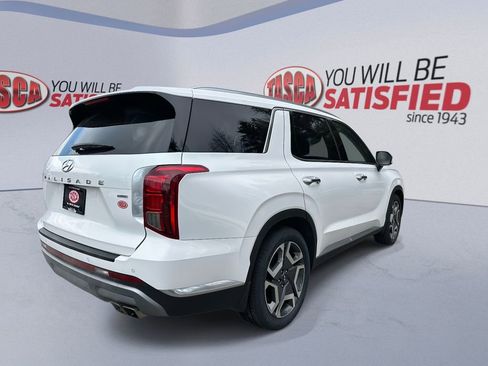 Used 2024 Hyundai Palisade Limited AWD/4WD image 3