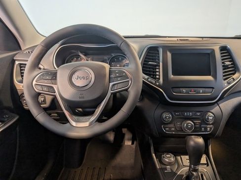 Used 2021 Jeep Cherokee Latitude Lux image 16