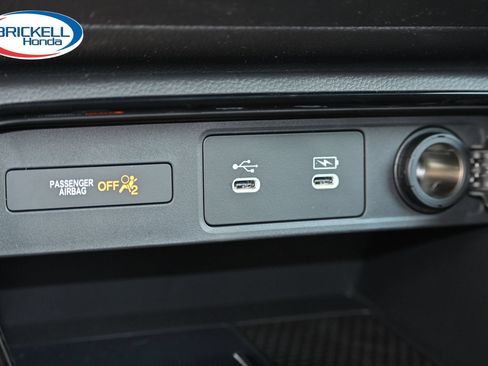 Used 2025 Honda CR-V Sport image 33
