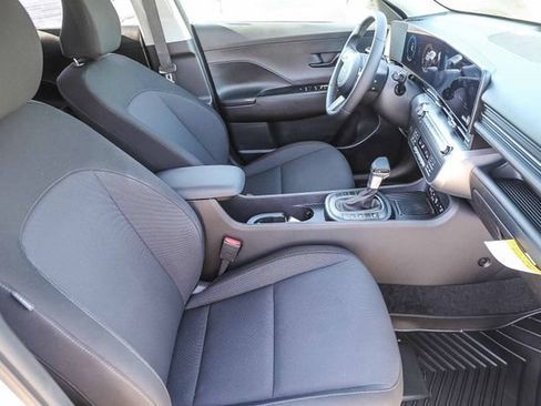 Used 2026 Hyundai Kona SEL Sport FWD image 18