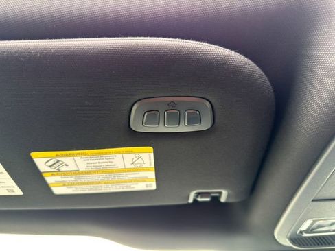 Used 2021 Ford F150 Lariat AWD/4WD image 39