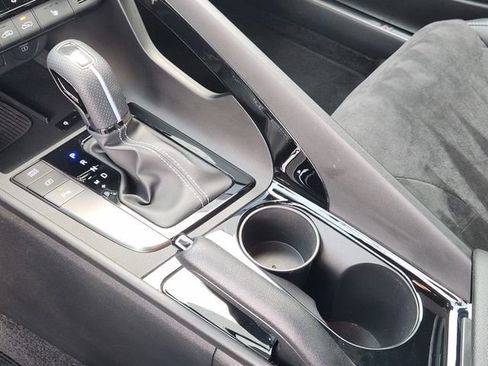 Used 2025 Hyundai Elantra N image 18