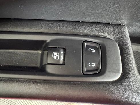 Used 2020 Jeep Compass Trailhawk AWD/4WD image 32