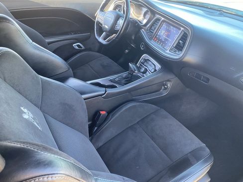 Used 2021 Dodge Challenger R/T Scat Pack image 13