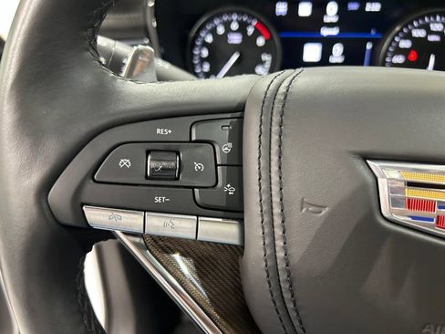 Used 2023 Cadillac XT6 Sport w/ Platinum Package AWD/4WD image 18
