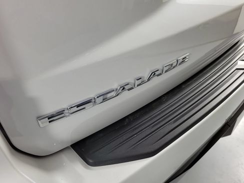 Certified 2023 Cadillac Escalade Sport Platinum AWD/4WD image 5