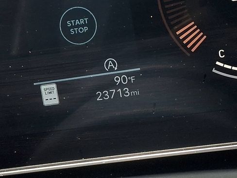 Used 2025 Hyundai Tucson SEL FWD image 19