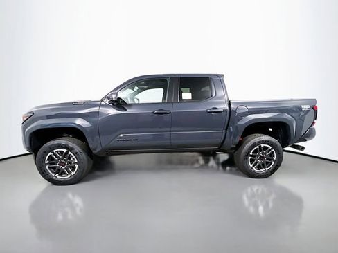 New 2025 Toyota Tacoma TRD Sport image 5
