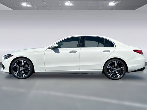 Used 2024 Mercedes-Benz C 300 Sedan image 2