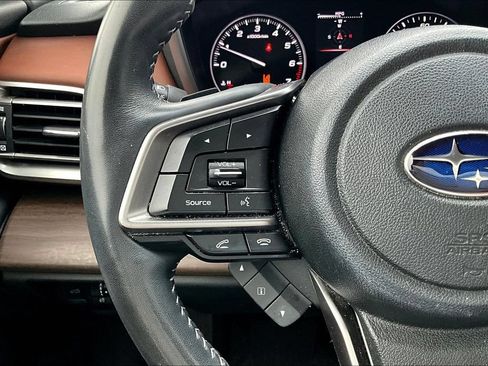 Used 2022 Subaru Outback Touring XT w/ Popular Package #2 AWD/4WD image 11