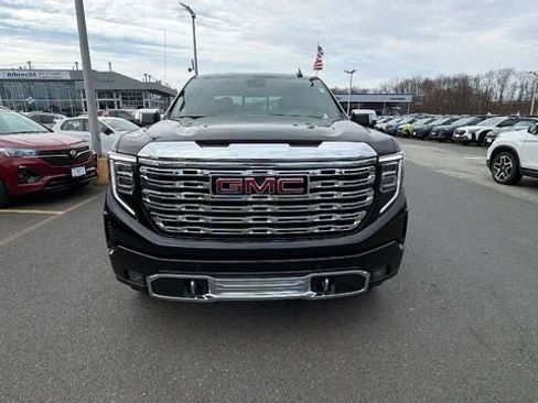 New 2025 GMC Sierra 1500 Denali w/ Denali Reserve Package AWD/4WD image 2