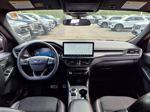 Certified 2023 Ford Escape ST-Line Select w/ Tech Pack #2 AWD/4WD image 12