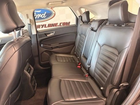Used 2024 Ford Edge SEL AWD/4WD image 18
