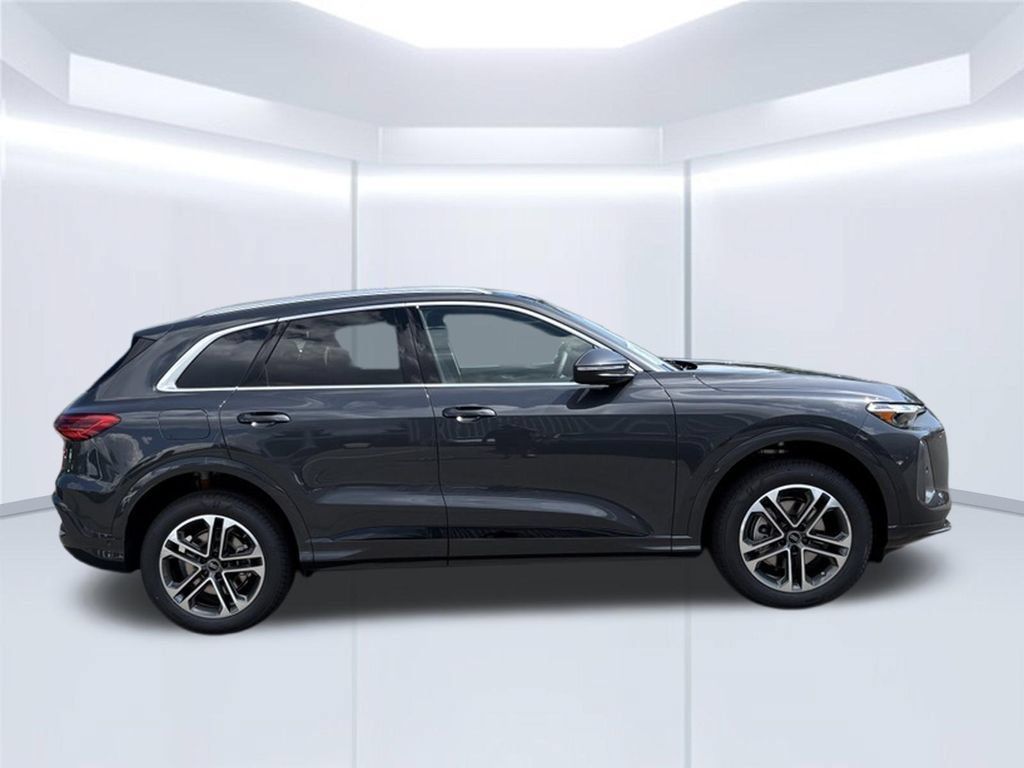 New 2026 Audi Q5 Premium AWD/4WD image 9