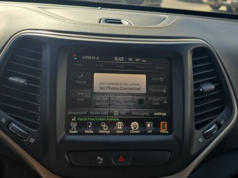 Used 2016 Jeep Cherokee Latitude w/ Safety/Convenience Group FWD image 15