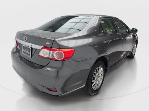 Used 2011 Toyota Corolla LE FWD image 11