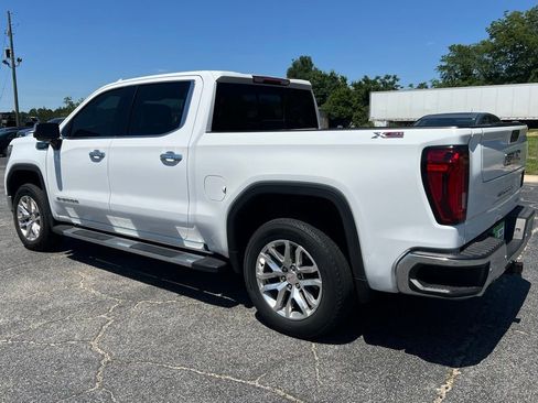 Used 2020 GMC Sierra 1500 SLT w/ SLT Premium Plus Package AWD/4WD image 8