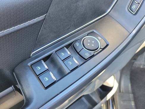 Used 2025 Ford F150 XLT w/ Equipment Group 301A Standard image 17