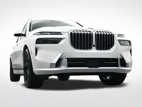 New 2026 BMW X7 xDrive40i AWD/4WD image 36