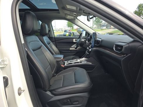 Certified 2023 Ford Explorer Limited w/ Limited Technology Package AWD/4WD image 20