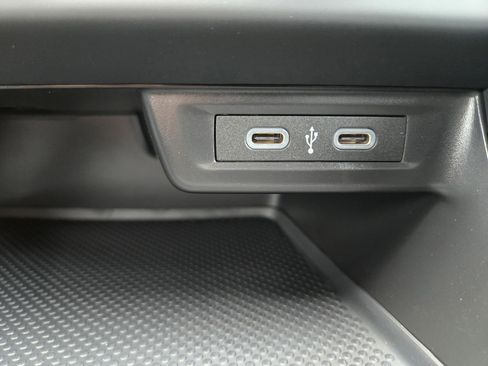 Used 2024 Volkswagen Jetta Sport image 17