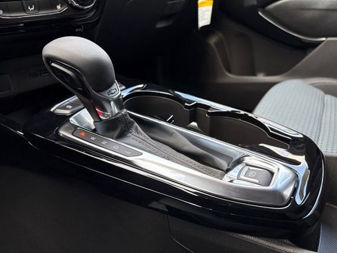 New 2026 Chevrolet Trax LT w/ LT Convenience Package image 28