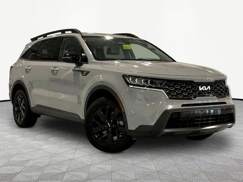 Used 2022 Kia Sorento S AWD/4WD image 3