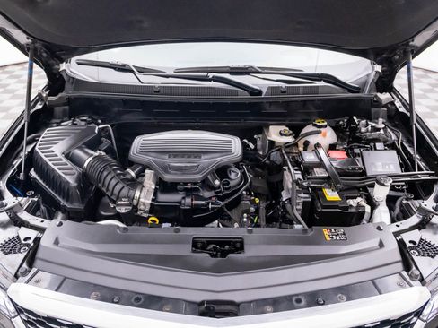 Certified 2025 Cadillac XT6 Premium Luxury w/ Platinum Package image 33