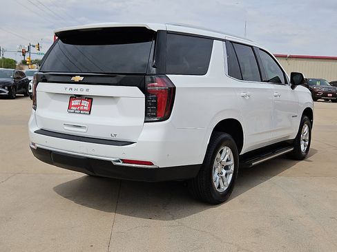 Used 2025 Chevrolet Tahoe LT AWD/4WD image 3