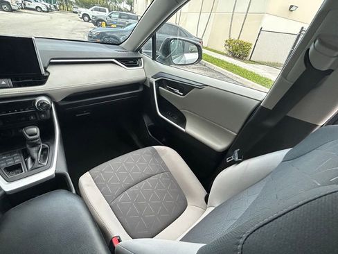 Used 2024 Toyota RAV4 XLE w/ Weather Package image 7