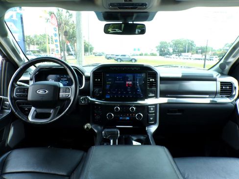 Used 2021 Ford F150 Lariat image 39