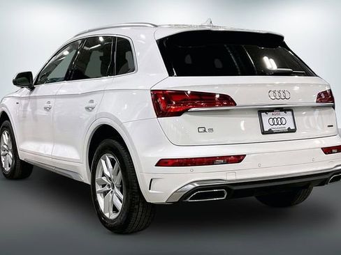 Used 2023 Audi Q5 2.0T Premium w/ Convenience Package AWD/4WD image 12