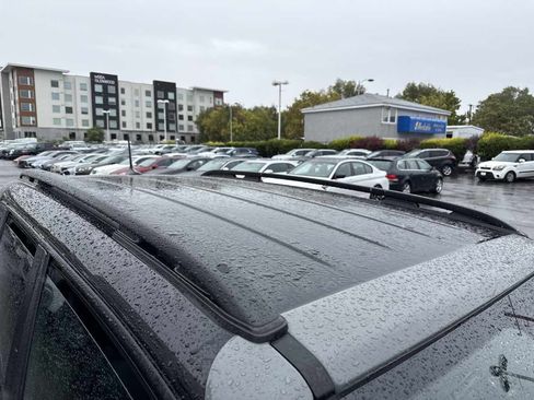 Used 2021 Jeep Renegade Limited w/ Trailer Tow Group image 23