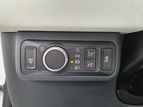 Used 2021 Ford Mustang Mach-E Premium AWD/4WD image 19