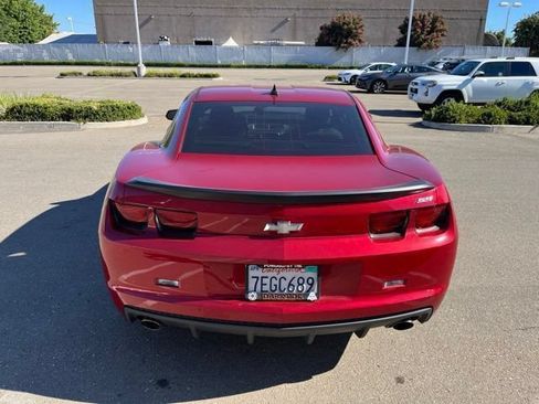 Used 2013 Chevrolet Camaro SS w/ SS Performance Package RWD image 3