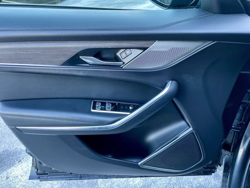 Used 2021 Jaguar F-PACE S image 12