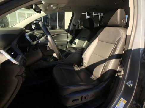 Certified 2021 GMC Acadia SLT image 19