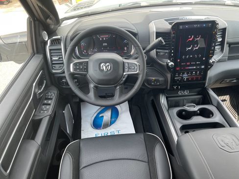 New 2027 RAM 2500 Laramie AWD/4WD image 16