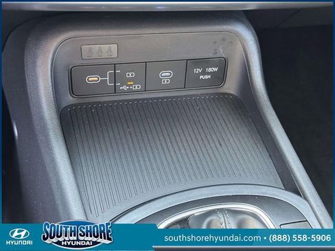 Certified 2024 Hyundai Kona SEL image 33