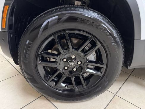 Used 2025 Land Rover Defender 110 S AWD/4WD image 28