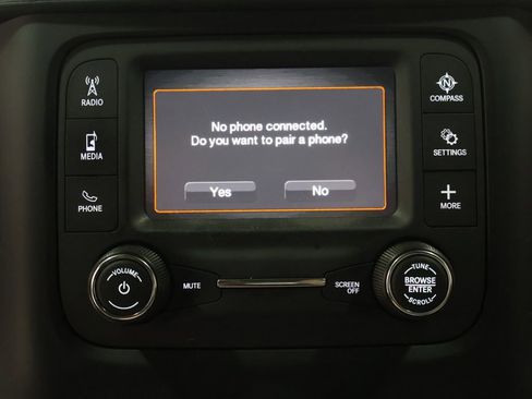 Used 2021 RAM 1500 Big Horn w/ Protection Group image 27