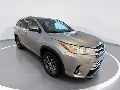 Used 2019 Toyota Highlander XLE