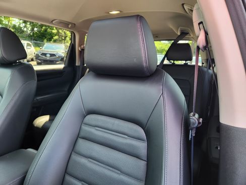 Used 2025 Honda CR-V EX-L image 11